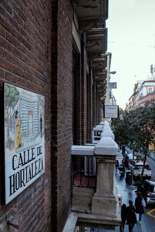 Hotel Casa Lemus Madrid Exterior foto